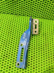 Запчасть петля капота правая Daewoo Matiz