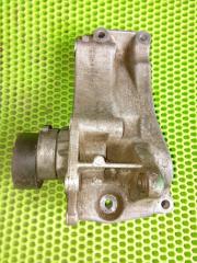 Кронштейн генератора Skoda Octavia 2002