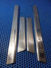 Накладка на порог Skoda Superb 2010 Б/У Накладка на порог Skoda Superb 2010