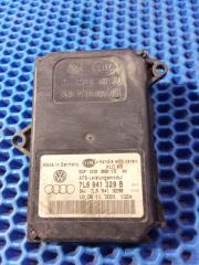 Блок управления фарами Skoda Superb 2010