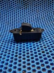 Запчасть кнопка стеклоподъемника задняя левая Mitsubishi Lancer 2008