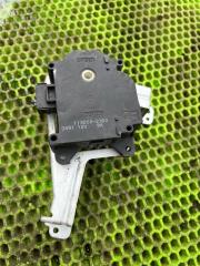 Запчасть моторчик заслонки печки Suzuki Liana