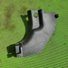 Запчасть накладка на порог передняя левая KIA Sportage 2015