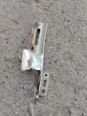 Запчасть петля капота правая Daewoo Matiz