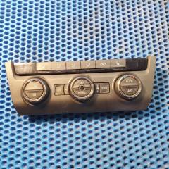 Блок управления климат-контролем Skoda Octavia 2017 Б/У Блок управления климат-контролем Skoda Octavia 2017