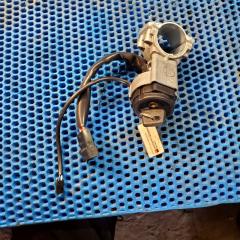 Запчасть замок зажигания Lada Granta 2015