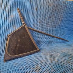 Форточка двери задняя левая Skoda Octavia 2017