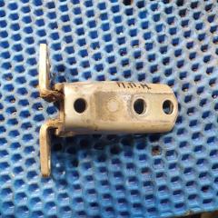 Запчасть петля двери передняя правая Mitsubishi Lancer 2007