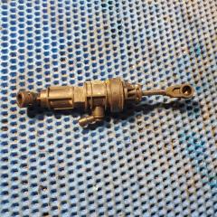 Главный цилиндр сцепления Mitsubishi Lancer 2007