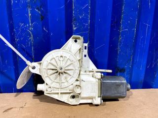 Фото запчасти моторчик стеклоподъемника задний правый Audi A3 2007 Б/У запчасть Запчасть моторчик стеклоподъемника задний правый Audi A3 2007