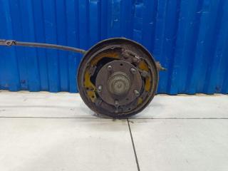 Кулак задний правый Mazda 626 1999