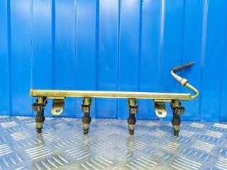 Запчасть топливная рампа Nissan Lafesta 2012