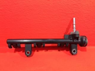 Запчасть топливная рампа Peugeot 107 2008