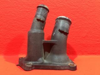 Запчасть корпус термостата Ford Focus 2 2008