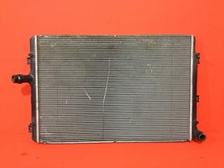 Радиатор охлаждения Volkswagen Passat 2007