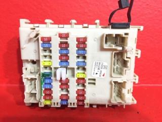 Фото запчасти блок предохранителей в салон Nissan Almera 2004 контрактная запчасть Запчасть блок предохранителей в салон Nissan Almera 2004