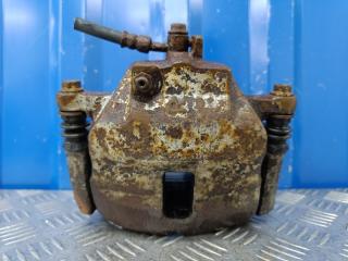 Суппорт передний правый Nissan Almera 2001 Б/У Суппорт передний правый Nissan Almera 2001