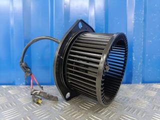 Фото запчасти вентилятор печки Nissan Cefiro 1996 Б/У запчасть Запчасть вентилятор печки Nissan Cefiro 1996