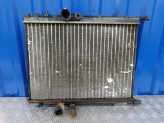 Радиатор охлаждения Peugeot 307 2001