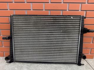Радиатор охлаждения Renault Megane 2011