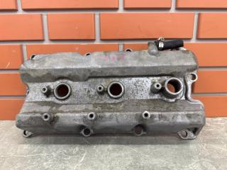 Запчасть клапанная крышка правая Nissan Pathfinder 2001