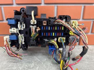 Запчасть блок предохранителей в салон Suzuki Grand Vitara 2008