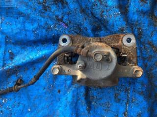 Суппорт правый передний TOYOTA RACTIS NCP105 47730-52211 3 ракурс
