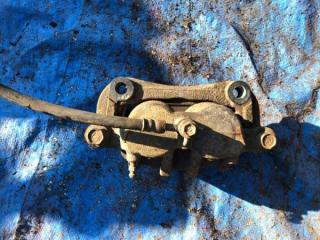 Суппорт правый передний NISSAN PRESAGE TNU31 QR25DE 41001CK000 3 ракурс