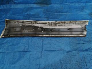 Накладка на порог правая TOYOTA HIACE REGIUS RCH47, RCH41, KCH40, KCH46 С2277-20030 3 ракурс