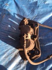 Суппорт левый передний NISSAN SERENA NC25, CNC25 MR20DE 41001CY00A 3 ракурс