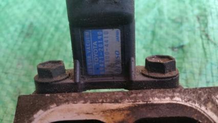 Клапан впускной TOYOTA NOAH AZR65 1AZ 89421-20190 4 ракурс