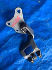 Фото запчасти ролик раздвижной двери задний правый NISSAN SERENA контрактная запчасть Запчасть ролик раздвижной двери задний правый NISSAN SERENA