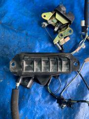 Ручка двери задней TOYOTA CELICA ST205 69150-20010 2 ракурс Ручка двери задней TOYOTA CELICA ST205 69150-20010 2 ракурс