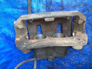 Суппорт правый передний NISSAN SERENA NC25, CNC25 MR20DE 41001CY00A 3 ракурс