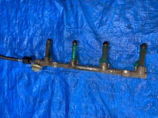 Топливная рейка TOYOTA ESTIMA ACR55 2AZFE 23250-0H060 2 ракурс Топливная рейка TOYOTA ESTIMA ACR55 2AZFE 23250-0H060 2 ракурс