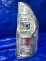 Стоп-сигнал правый задний TOYOTA VOXY ZRR70 28-220 3 ракурс