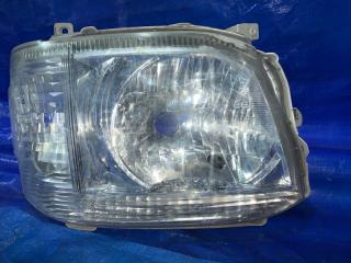 Фара правая передняя TOYOTA HIACE KDH200 26-126 2 ракурс