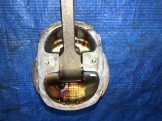 Поршень TOYOTA CROWN GRS183 3GRFSE 3 ракурс Поршень TOYOTA CROWN GRS183 3GRFSE 3 ракурс