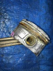 Поршень TOYOTA CROWN GRS183 3GRFSE 4 ракурс