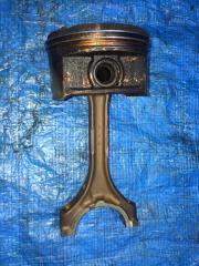 Поршень TOYOTA ESTIMA ACR55 2AZ 13201-09780 1 ракурс