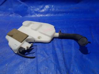 Бачок омывателя TOYOTA TOWN ACE CR30 3 ракурс Бачок омывателя TOYOTA TOWN ACE CR30 3 ракурс