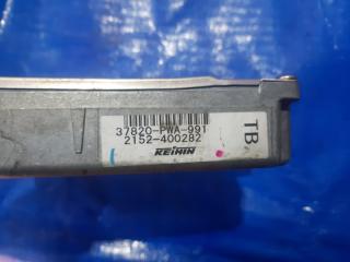 Блок efi HONDA FIT GD2 L13A 37820-PWA-991 3 ракурс