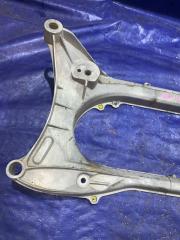 Балка подвески передняя TOYOTA CROWN GRS214 3 ракурс