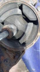 Подушка двигателя левая NISSAN SERENA TNC24 QR20DE 5 ракурс