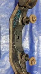 Подушка редуктора TOYOTA VISTA SV43 3SFE 41653-32010 3 ракурс