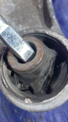 Подушка редуктора NISSAN ELGRAND NE51 VQ35 4 ракурс