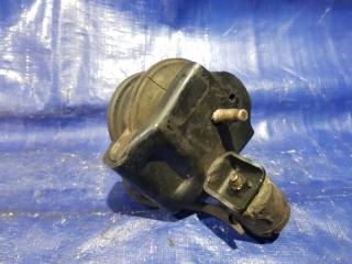 Подушка двигателя правая NISSAN STAGEA NM35 VQ25DD 11220-AF500 3 ракурс Подушка двигателя правая NISSAN STAGEA NM35 VQ25DD 11220-AF500 3 ракурс