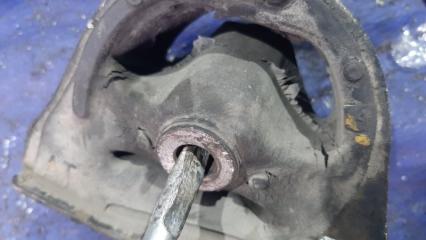 Подушка двигателя задняя HONDA PARTNER EY8 D16A 4 ракурс