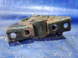 Подушка двигателя передняя NISSAN SERENA TNC24 QR20DE 3 ракурс