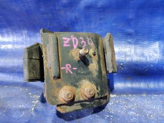 Подушка двигателя правая NISSAN CARAVAN CWMGE25 ZD30 11210VZ20A 4 ракурс